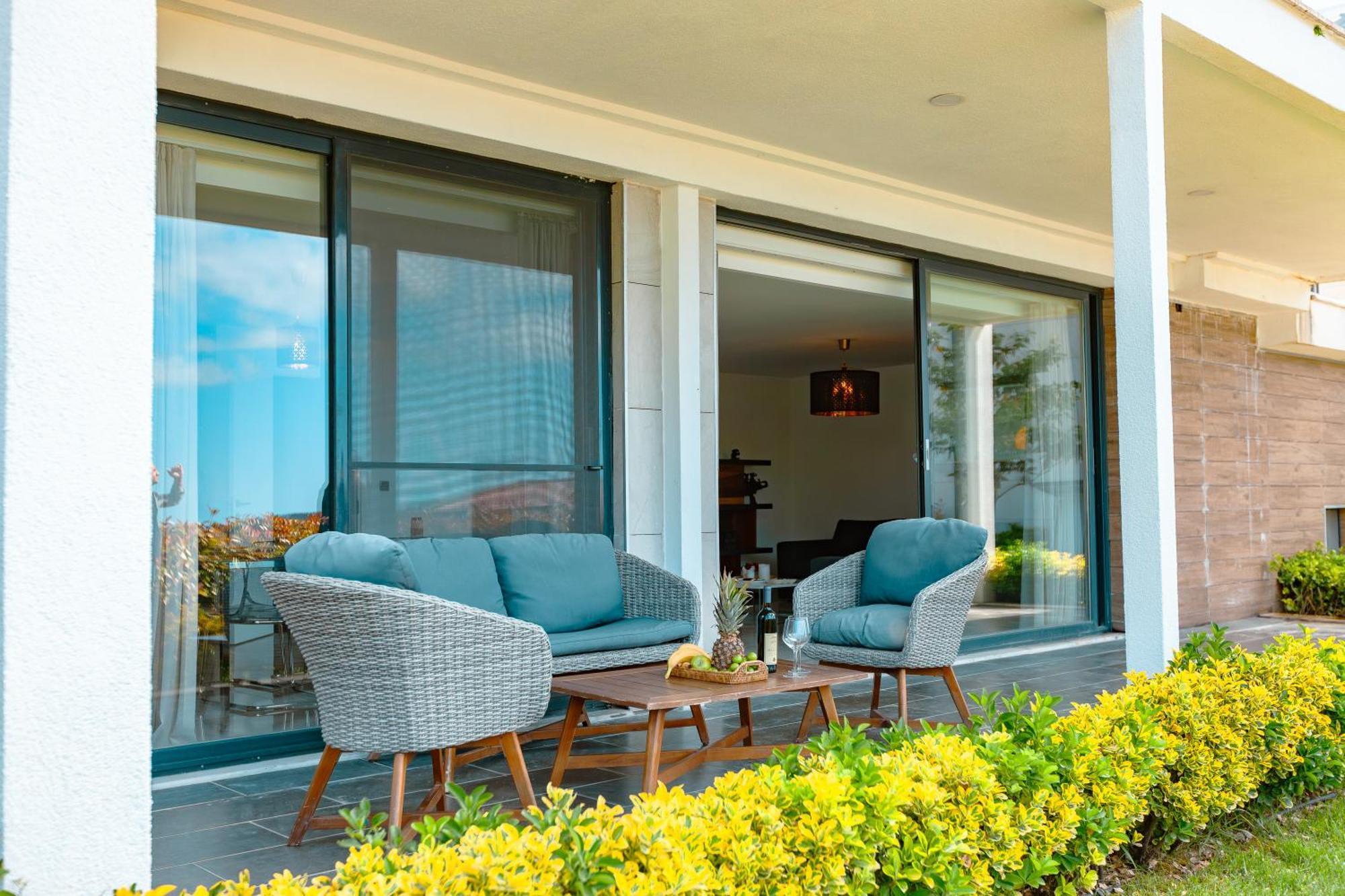 Royal Blue Istanbul - Luxury Villas Exteriör bild